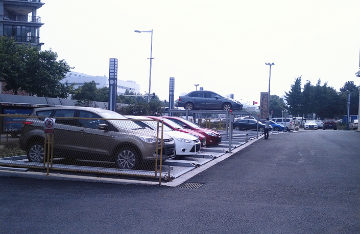 半地下車(chē)庫(kù)三層停車(chē)位-簡(jiǎn)易升降式 半地下車(chē)庫(kù)三層停車(chē)位-簡(jiǎn)易升降式